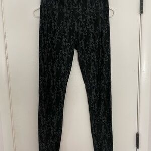 Fabletics Black Patterned Leggings